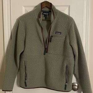Patagonia Women’s Retro Pile Fleece Marsupial, size M